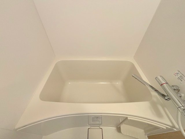 セレニテ十三ミラクの浴室