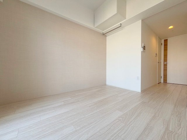 セレニテ十三ミラクの洋室