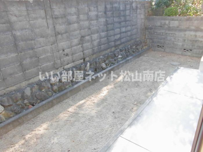 【庭】 | シャトレー･ワタナベ内宮