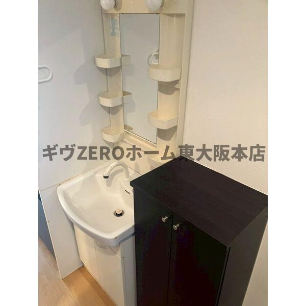 アップルガーデンコート城東の洗面所