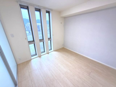 【洋室】 | ベレオ南矢三