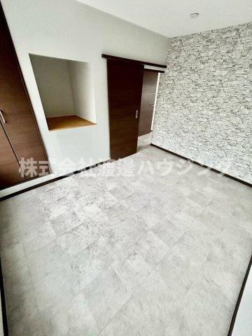 クラテル大利の洋室