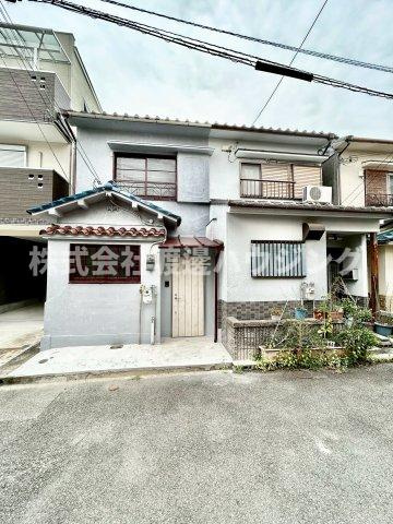 クラテル大利の外観