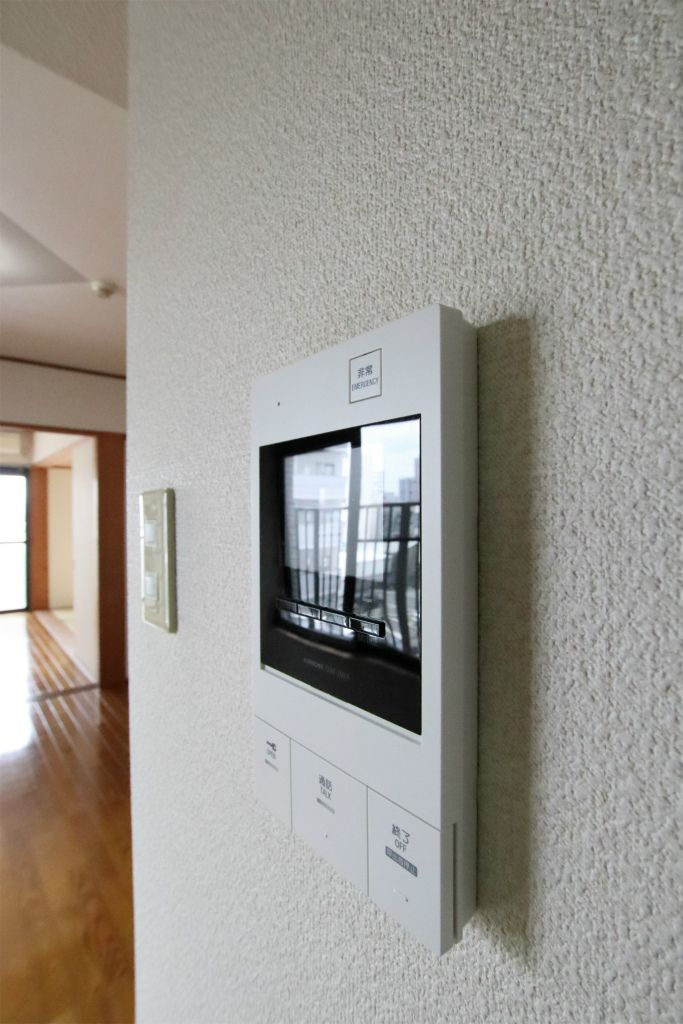 サザンコート中央町のセキュリティ|インターフォン付きで安心です☆