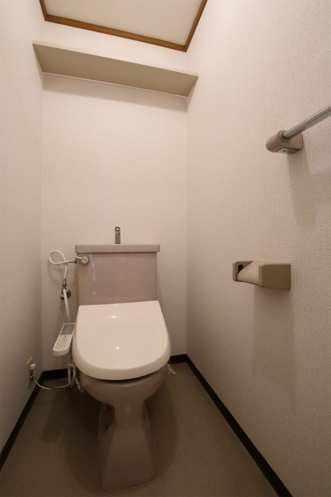 サザンコート中央町のトイレ|嬉しい温水洗浄便座付き♪