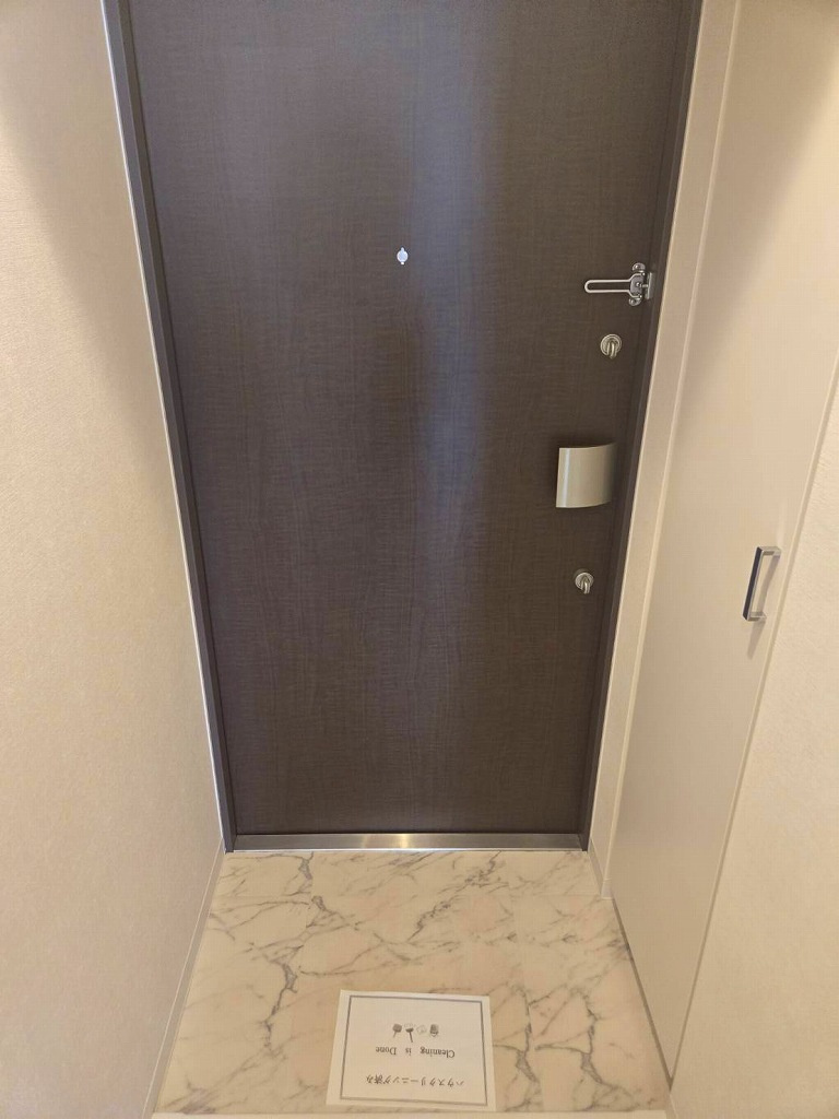Totsu Residence Kaminarimonの外観
