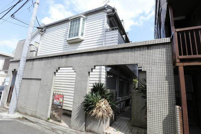 横浜市保土ケ谷区仏向西のアパートの画像