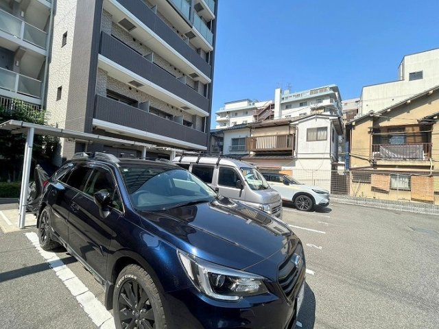 エスプレイス新大阪サウスゲートの駐車場