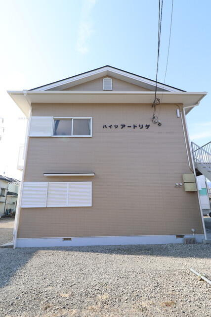 秦野市堀西のアパートの画像