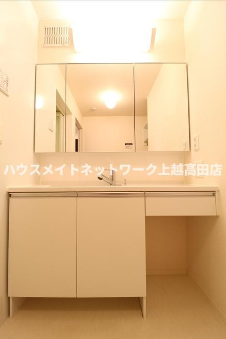 グランコンフォート Ｃの独立洗面台|洗髪洗面化粧台