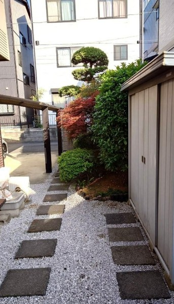 【中古】鶴ヶ島市上広谷中古住宅の玄関