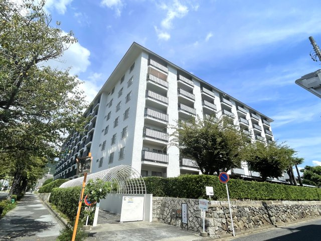 モウリマンション