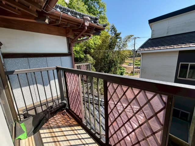 旭市南堀之内　中古戸建A棟のバルコニー