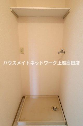 ヴィラ･ベルデベル Ａのその他|洗濯機置場