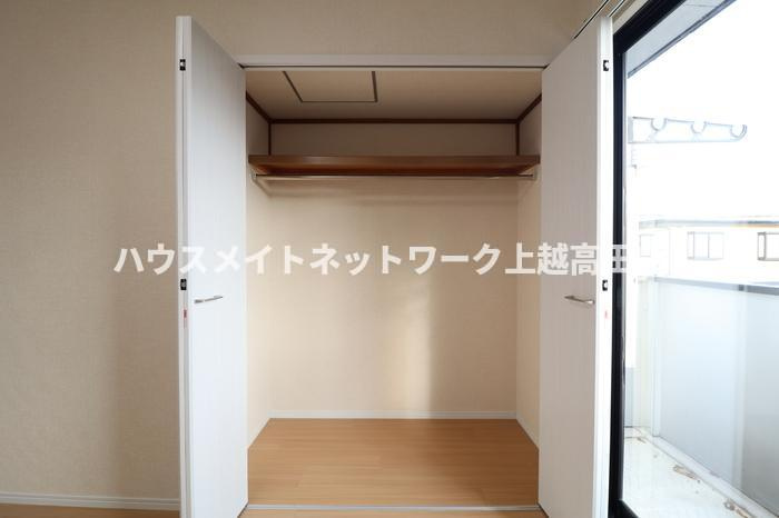 ヴィラ･ベルデベル Ａの収納|クローゼット
