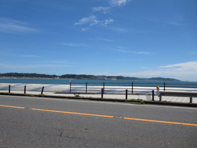 由比ヶ浜まで450ｍ