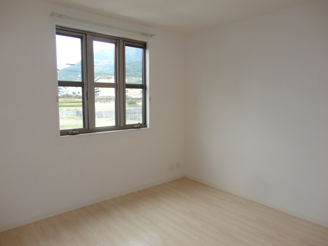 Ｌｅａｆ　Ｃｏｕｒｔ　Ｐｌａｚａの居間・リビング