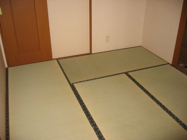 シャンテかしの木の内装