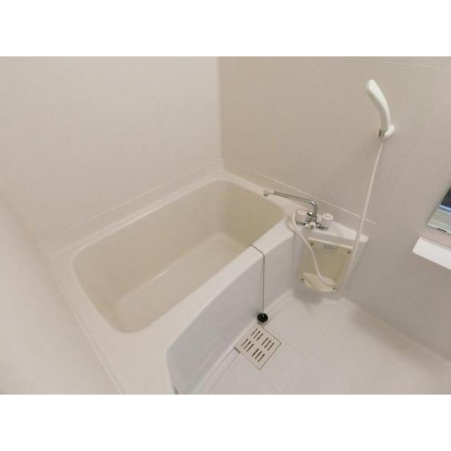 シャルマンハウス(岐南町)の浴室