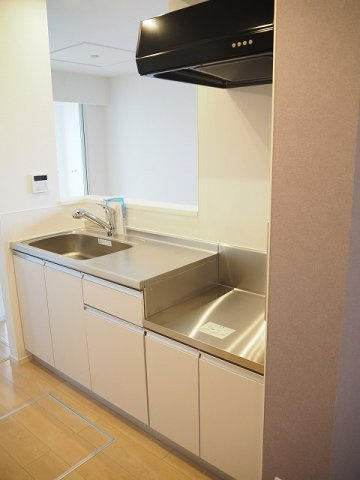 アロマ・フォーレⅤ　Ａのキッチン|コンパクトなキッチンで掃除もラクラク
