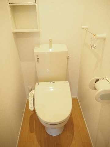 アロマ・フォーレⅤ　Ａのトイレ|コンパクトで使いやすいトイレです