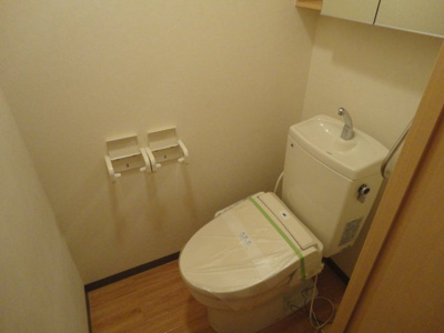 【トイレ】 | ル・シエル・ブル篠山 | トイレ(人感センサーライト)