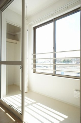 【バルコニー】 | コルヌイエⅡ