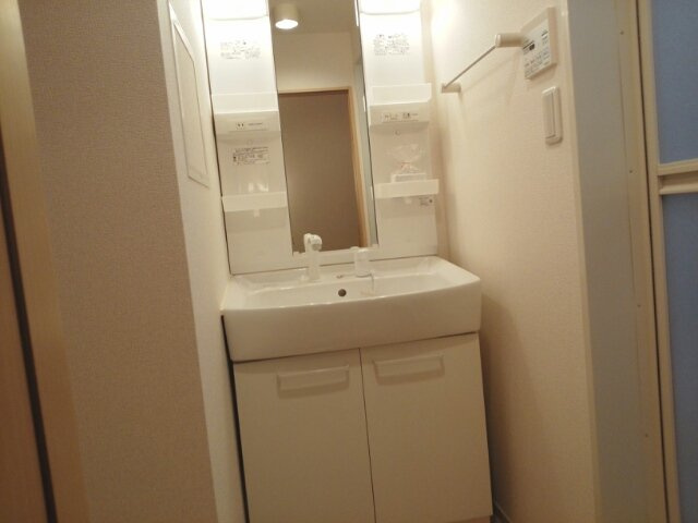 ブルーシエル浜の宮　Ⅱの洗面所