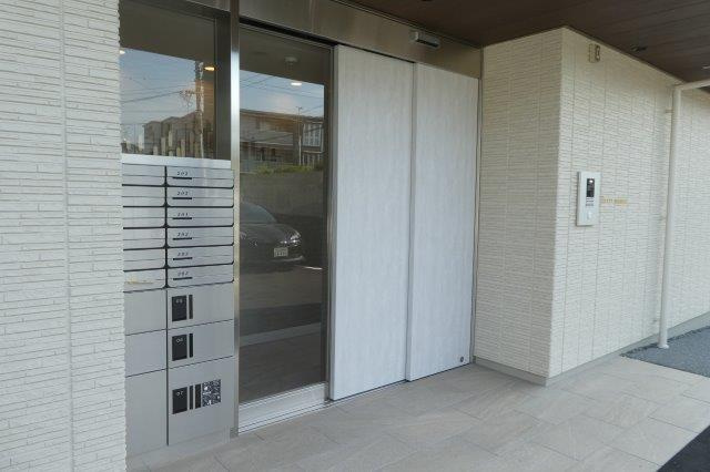 パルテ　ソノーレのエントランス|オートロック