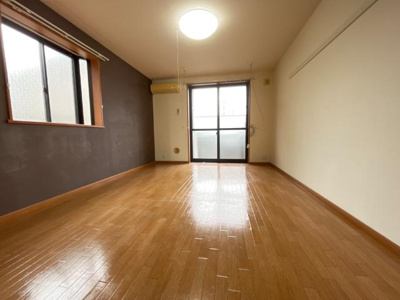 【内装】 | グランアシューレ | 洋室