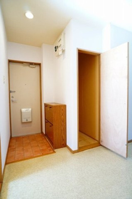 【玄関】 | クローバーヒルズＣ