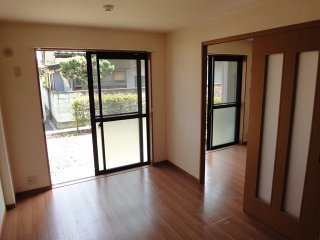 【内装】 | ティアラＢ | 洋室