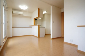 【居間・リビング】 | ドマーニⅠ | 使いやすいリビングです