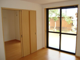 【内装】 | サンチェリーフィールド | 室内