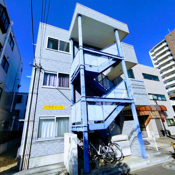 パラディーゾの外観