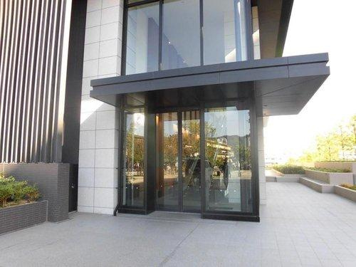 ザ・パークハウス神戸ハーバーランドタワーのエントランス|エントランスゲート