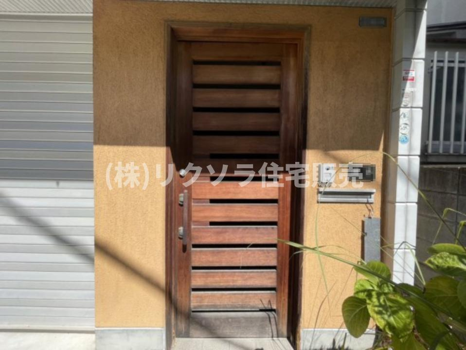 高柳4丁目　中古一戸建ての玄関|■物件内覧・資金計画相談・住宅ローン相談、リフォーム相談、お問合せ受付中■
※当日・翌日のご内覧、ご相談はお電話でのお問合せがスムーズです！
