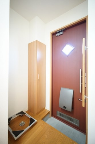 レジェンドヤマト大泉の玄関