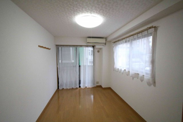 クレセントヴィラの居間・リビング|参考イメージ写真。