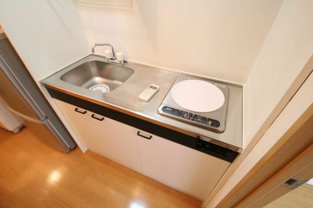 クレセントヴィラのキッチン|参考イメージ写真。