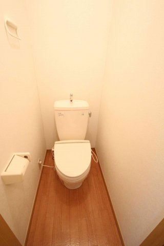 クレセントヴィラのトイレ|参考イメージ写真。