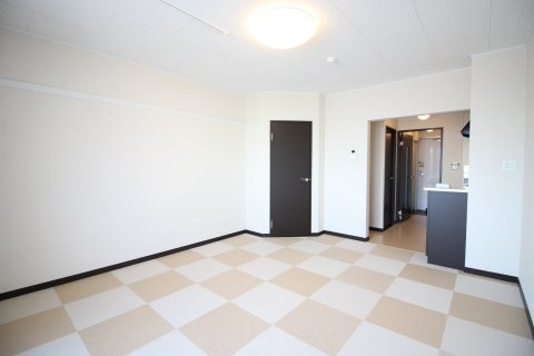 レオネクストドリーム金子の居間・リビング|同タイプ写真の為、現況優先致します。