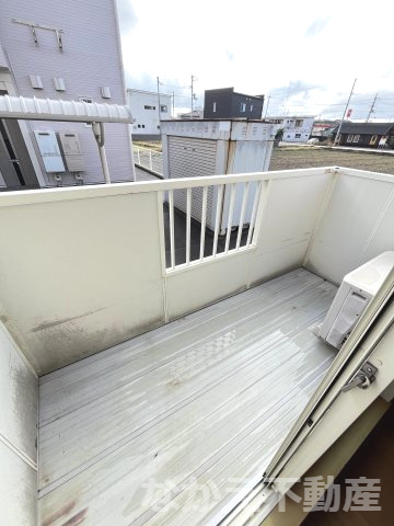 【バルコニー】 | 開放的で明るい空間を演出してくれるバルコニーです