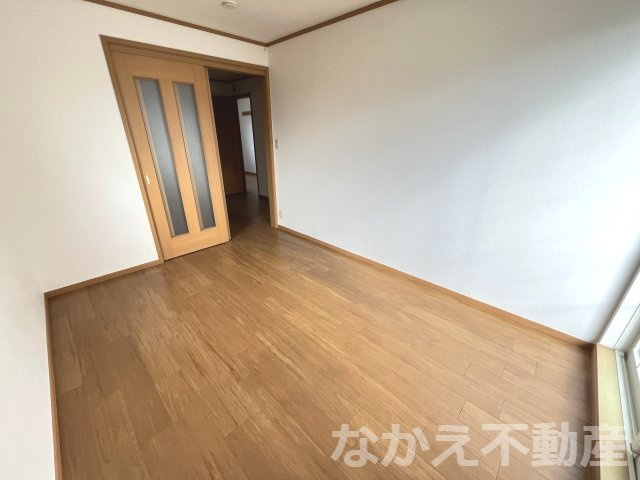 【洋室】 | ゆったりした洋室です