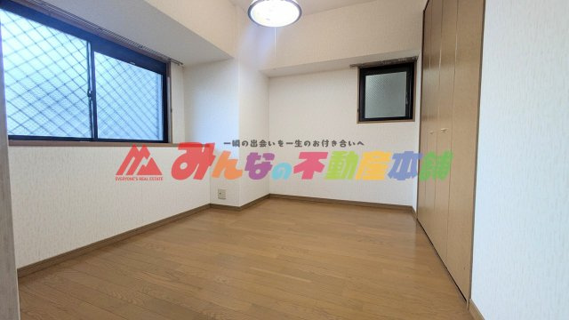 エバーライフネアシティ久留米弐番館の洋室