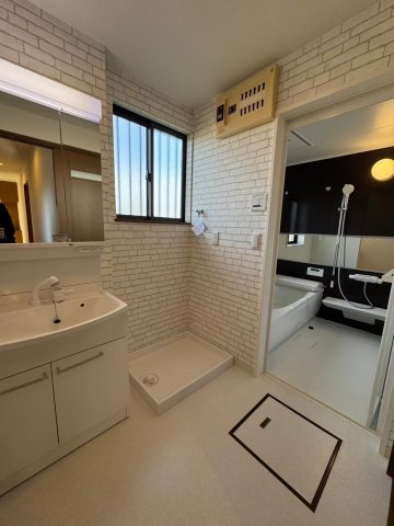 入間市牛沢町リノベーション中古戸建ての脱衣所