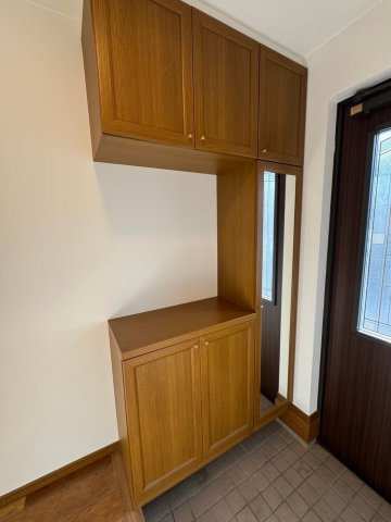 入間市牛沢町リノベーション中古戸建ての玄関