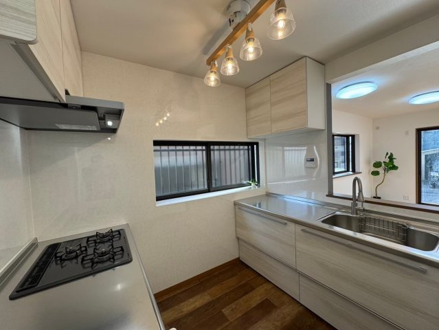 入間市牛沢町リノベーション中古戸建てのキッチン