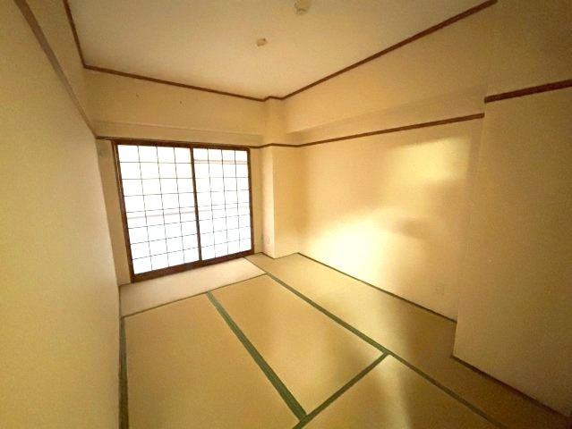 丸正ハイツの和室