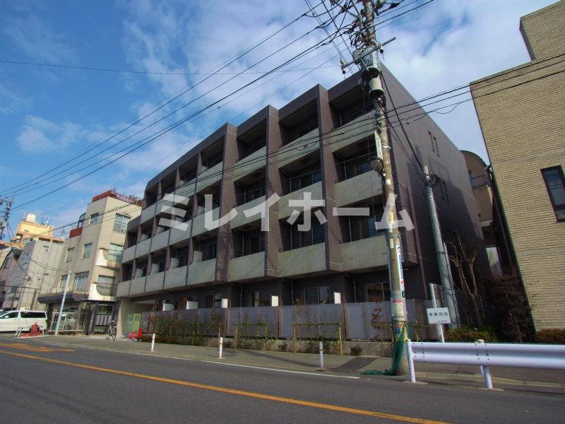 リブリ・K & W 上池台の外観